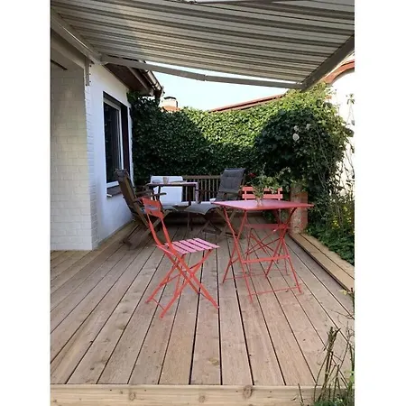 Comfortable Holiday With Garden Holiday home *
